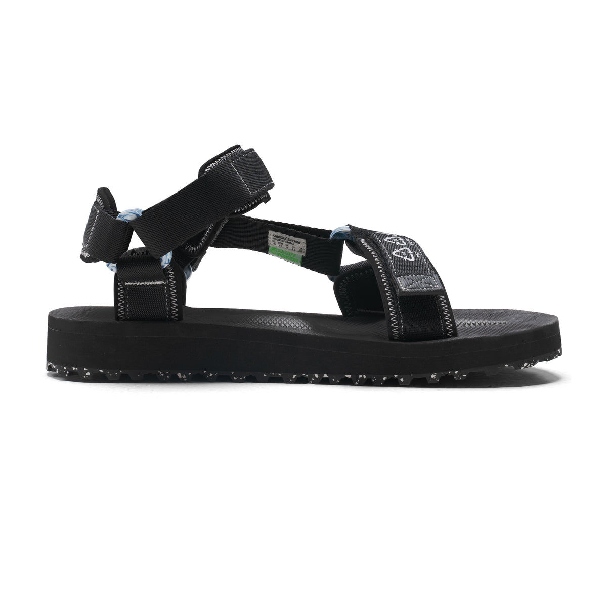 SPACE AVAILABLE X SUICOKE - DEPA – ESCALIER