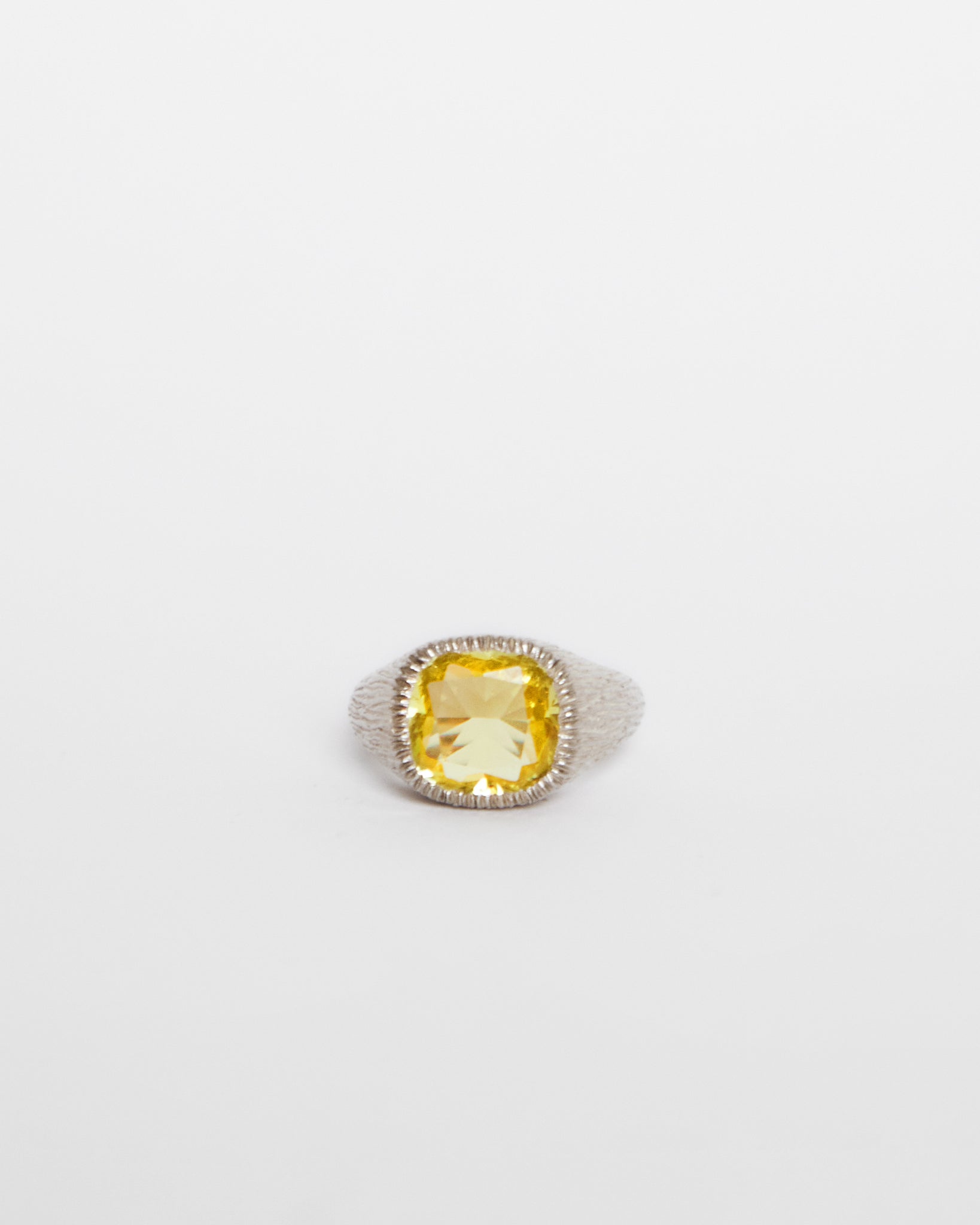 NATURES SMILE SIGNET YELLOW