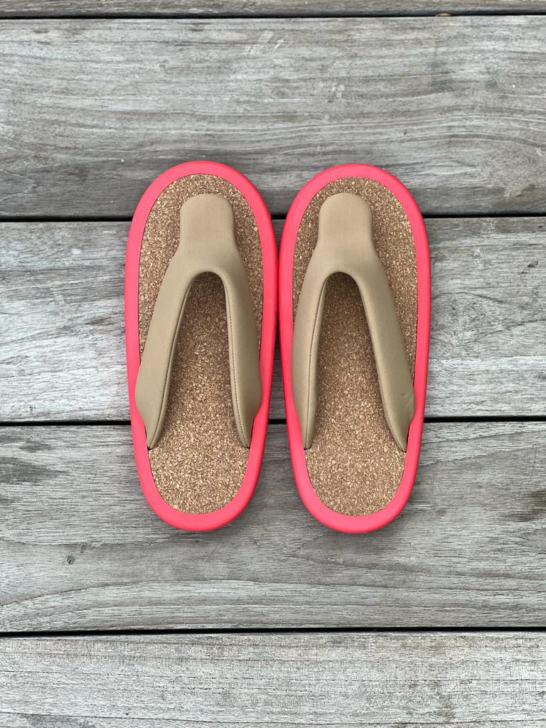 BLACK / RED CORK SANDALS