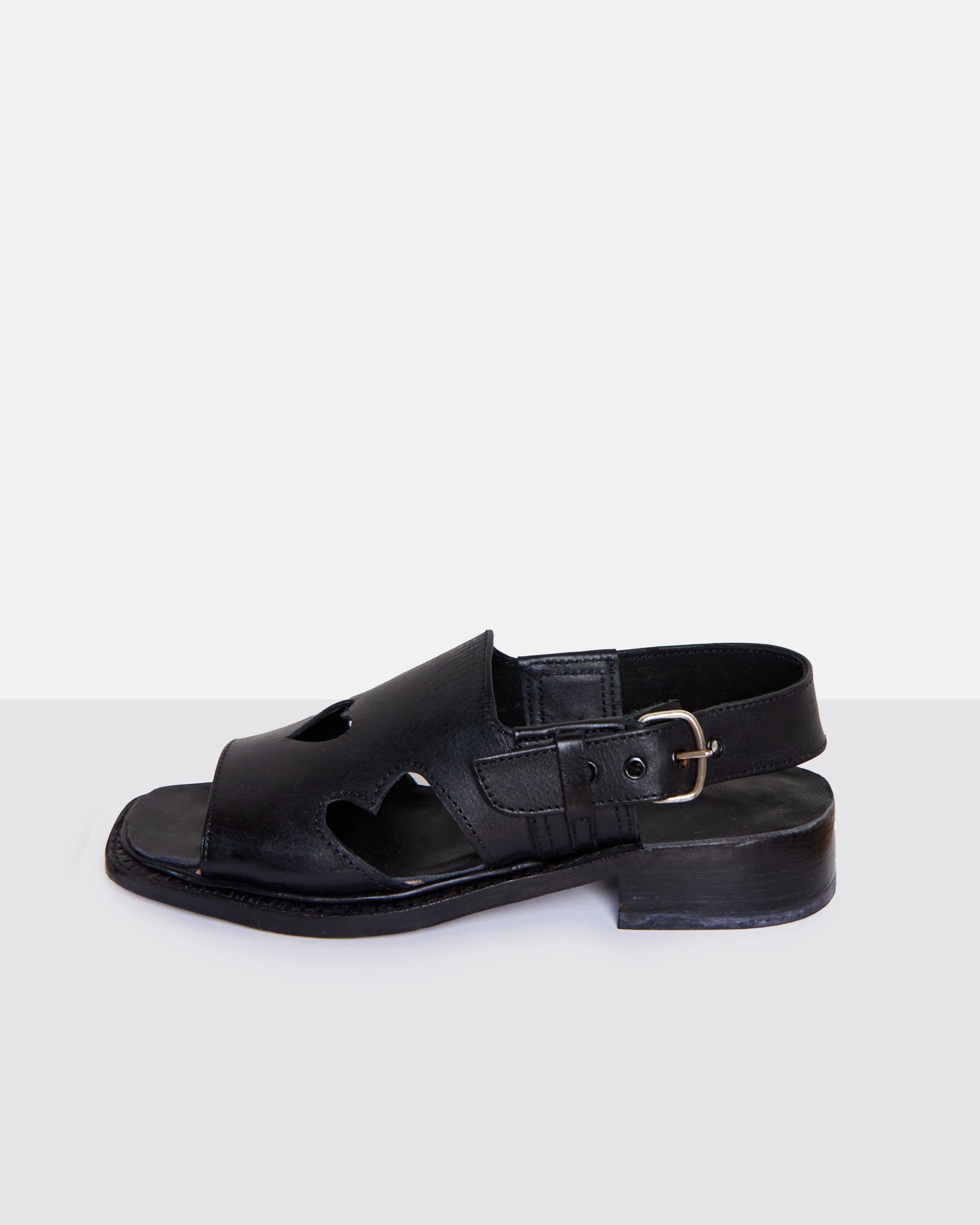AASHIQ SHOES